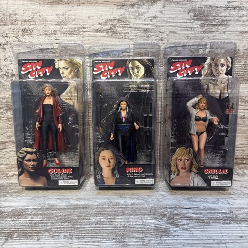 Neca reel toys - 3),