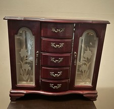 Armadio portagioie vintage in