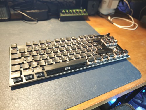 Clavier roccat vulcan tkl - clavier,