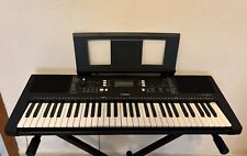Tastiera musicale Yamaha PSR E-363 61 tasti più cavalletto