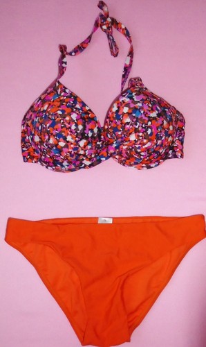 Next twist front bikini top - front,