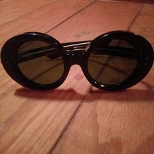 Occhiali da sole vintage (anni