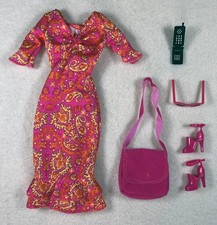 Barbie 2001 Fashion Avenue