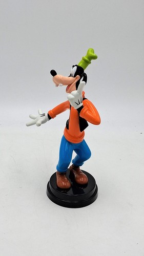 Disney parade pippo goofy - pippo, "