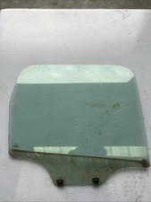 VETRO SCENDENTE POSTERIORE DESTRO CITROEN C3 PICASSO (FUME') ANNO : 2010