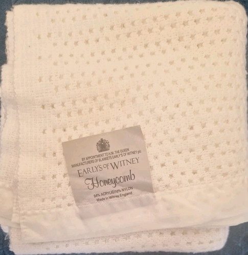Coperta acrilica cellulare
