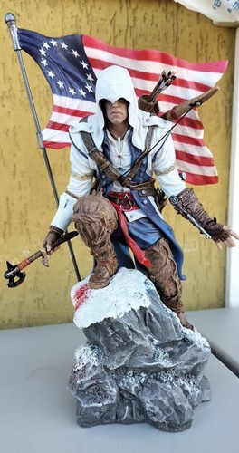 Assassin creed figure - creed,