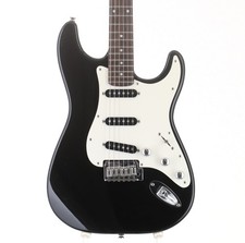 Squier by Fender Standard