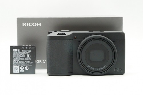 Ricoh monochrome meno - gr,