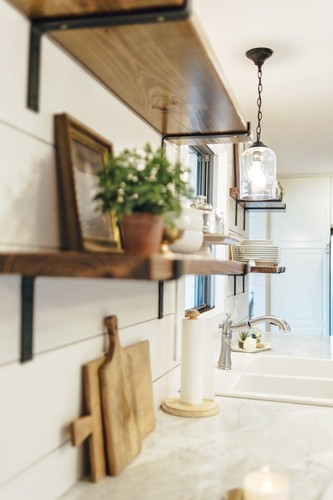 Staffe per mensole decorative