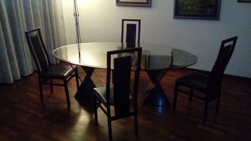 Tavolo cristallo con - in,