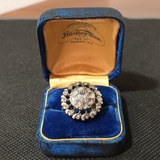Anello antico con diamanti XIX secolo