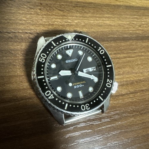 Seiko 200 quartz diver - 200,