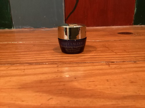 Estée lauder revitalizing - lauder,
