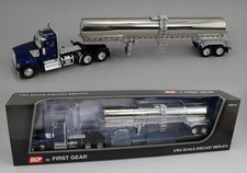 DCP 1:64 *BLU* Kenworth W990
