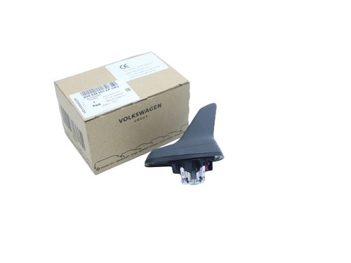 Antenna combinata tetto