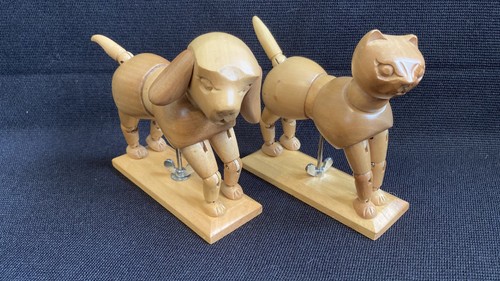 Wooden articulated dog cat - &,