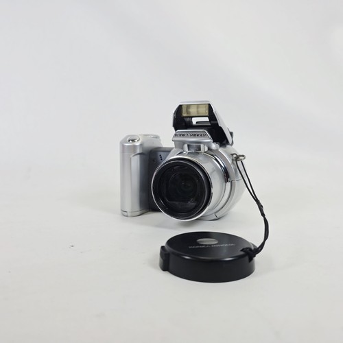 Konica minolta dimage - z2,