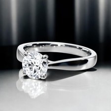 Round Cut Diamond Platinum 950