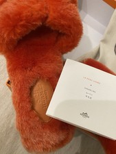 Pantofole nuove con scatola