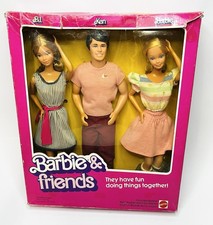 SET BAMBOLA BARBIE & FRIENDS