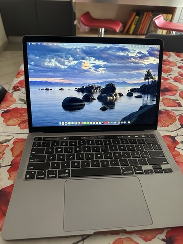 Macbook pro apple - (2020),