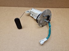 Pompa carburante benzina Suzuki SFV650 Gladius miglia basse ottime condizioni originale OE 2009 - 2016