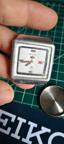 Vintage seiko sq - (jun-1981),