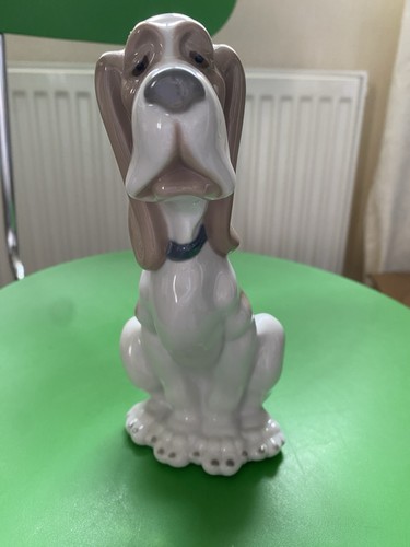 Lladro nao sad - lladro, hound