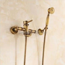 Rubinetto doccia bagno parete