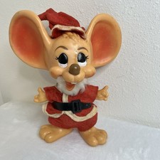 Vintage 1970 Royal Design