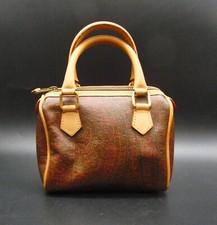 Borsa mano piccola pelle - in,