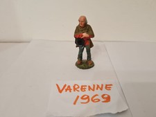 PRESEPE STATUINE VECCHIO CON CAPPOTTO IN PASTA 8X3,5 CM