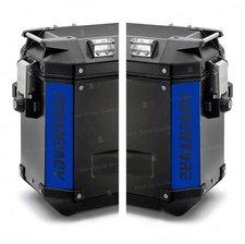 n.2 adesivi rifrangenti