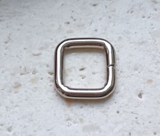 Anello in acciaio lucido per