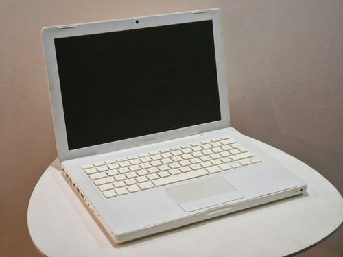 Apple macbook 2007 a1181 - 2007,