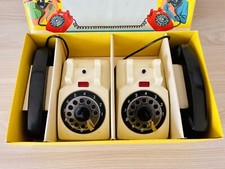 Telefoni intercomunicanti