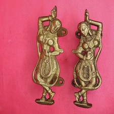 Statuina dama danzante stile