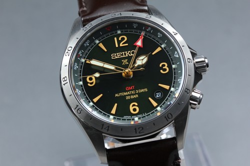 Con scatola carta - scatola, orologio