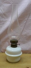 Vecchia lampada olio in - lampada,