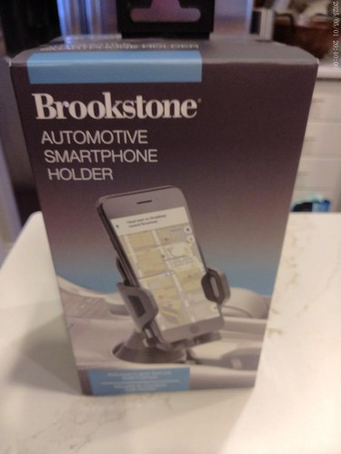 Brookstone console auto