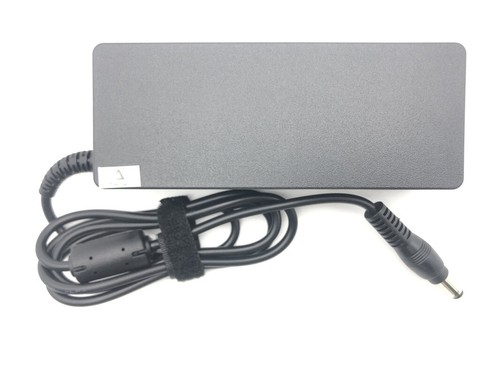 Connettore alimentatore - eu,