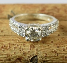 Bianco diamante solitario 61 - bianco,