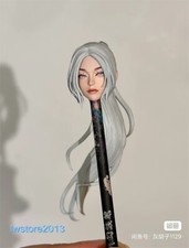 Scultura testa ragazza