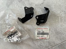Kawasaki Ninja ZX-7R 1996-2003 Bracket Radiator. 11049-1336      11049-1335