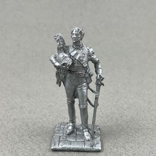 Statuina Maresciallo Saint-Cyr