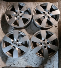 SX. DISCO RUOTA POST. IN LEGA per NISSAN NOTE (E11E) 1.4 16V ad99da D03009U03B