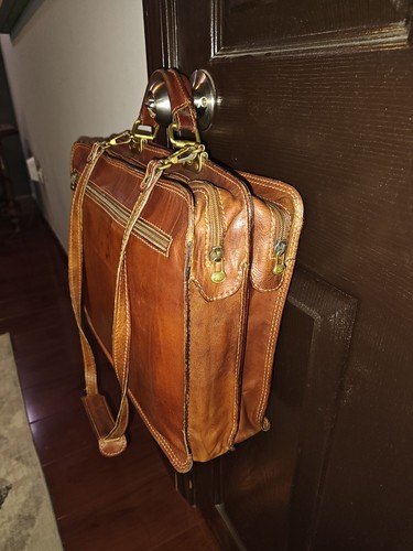 The bridge briefcase two - the,