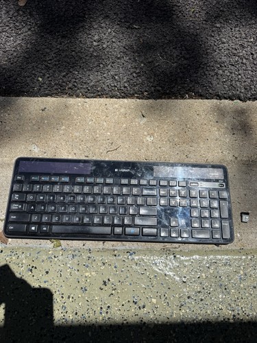 Logitech k750 tastiera - logitech,