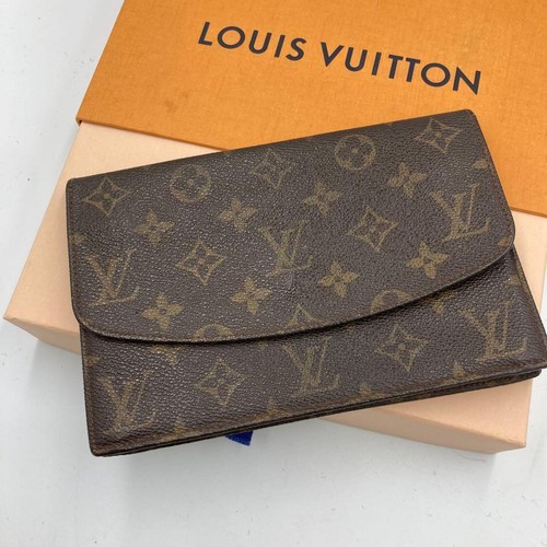 Louis vuitton monogram - louis,